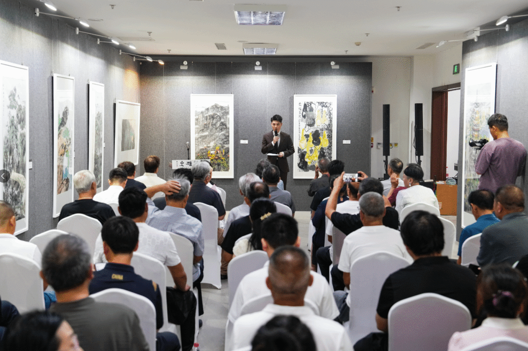 全國中國畫名家精品邀請展活動現場。董嘉琛攝